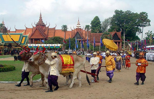 Phnom Penh-Phnom Ta Mao-Tonle Bati